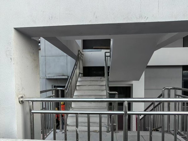 喜师傅佛山不锈钢楼梯护栏工程 喜师傅佛山不锈钢楼梯护栏工程