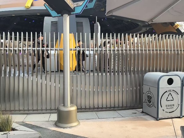 喜师傅不锈钢护栏:助力环球影城打造安全美观的文旅防护标杆 喜师傅不锈钢护栏:助力环球影城打造安全美观的文旅防护标杆